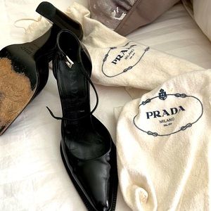 Prada MaryJane made in Italy